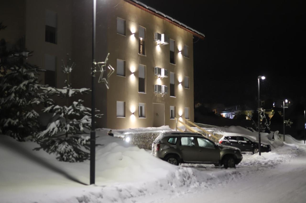 Apartmani Žabljak Hills 外观 照片